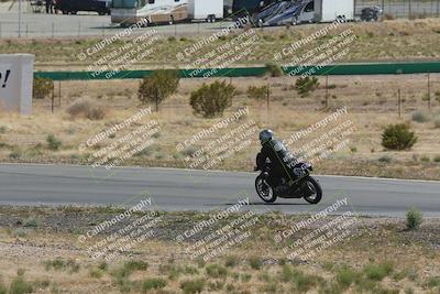 media/Apr-20-2025-AHRMA (Sun) [[393a79c373]]/Race/Group 12/Turn 4b/